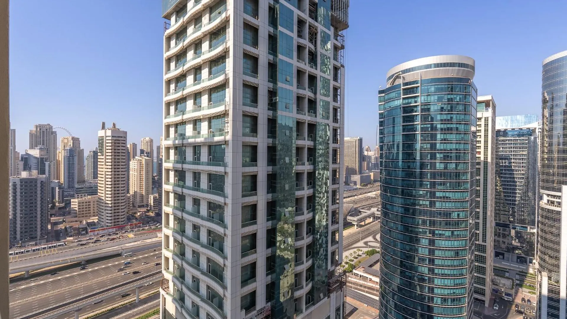 Apartment Cozy Retreat In The Heart Of Jlt - Lakeview Tower Dubai United Arab Emirates