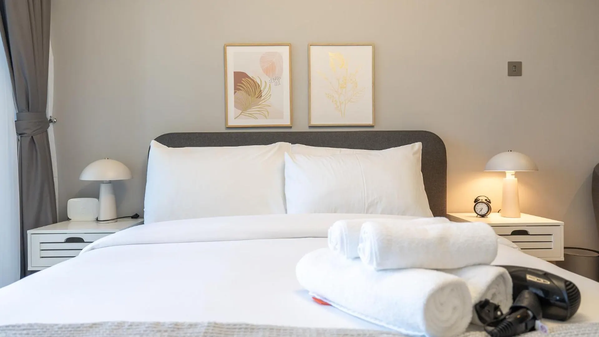 Apartment Cozy Retreat In The Heart Of Jlt - Lakeview Tower Dubai